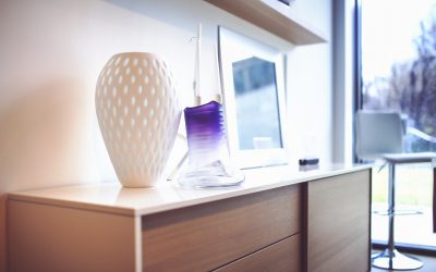 Décoration d’intérieur : pourquoi opter pour le vase design ?